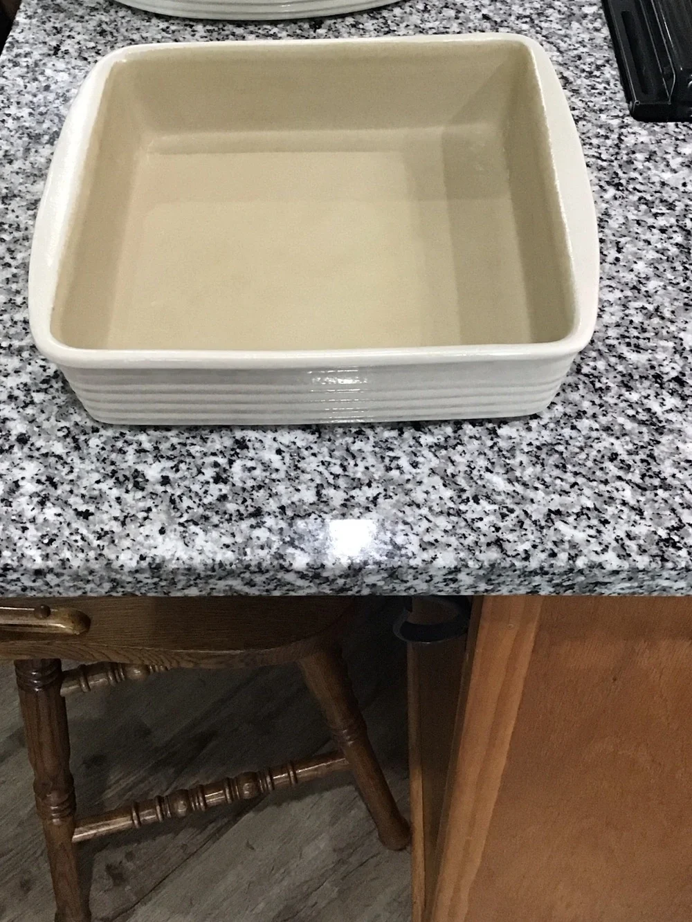 The Pampered Chef Square Ceramic Serving Platter in Cream and White